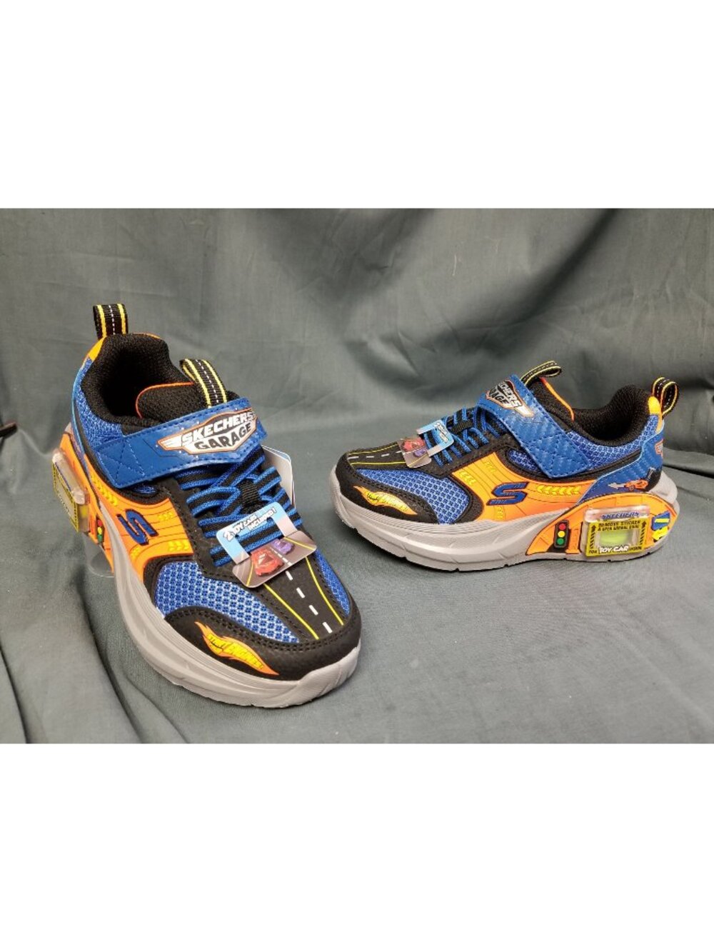 Skechers Garage Orange/Blue/Black Kids Size 1 Brand New NO Box !!